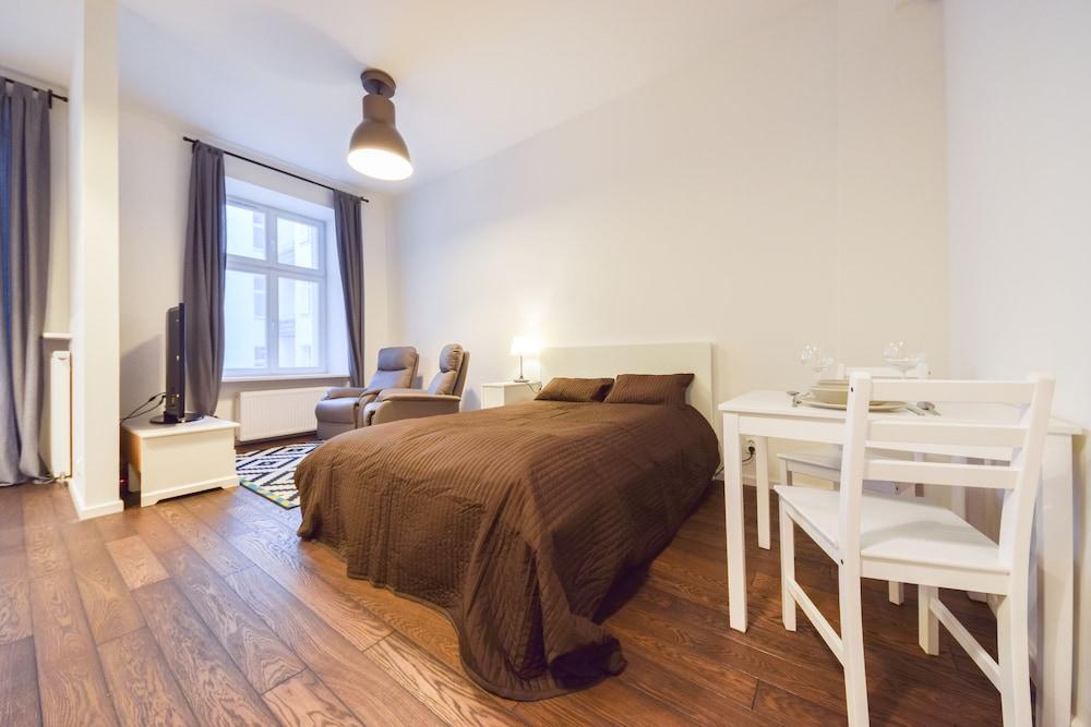 ShortStayPoland Noakowskiego - B30