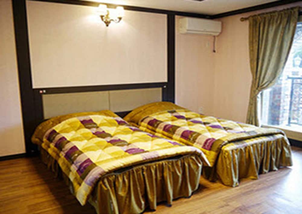 Jeju TS Youthhostel Resort