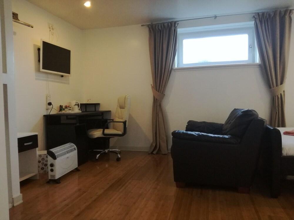 Ardenlea House Hotel B&B