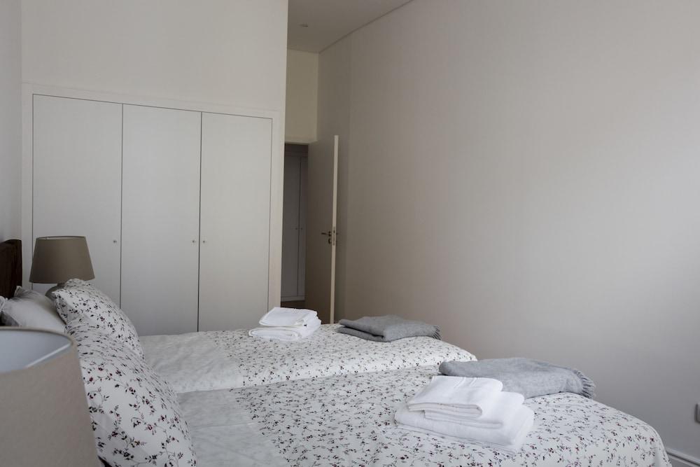 Casa Velha Guesthouse