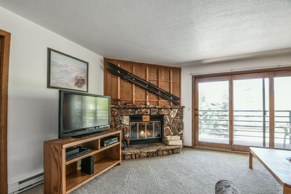 Snow Dance Manor 308