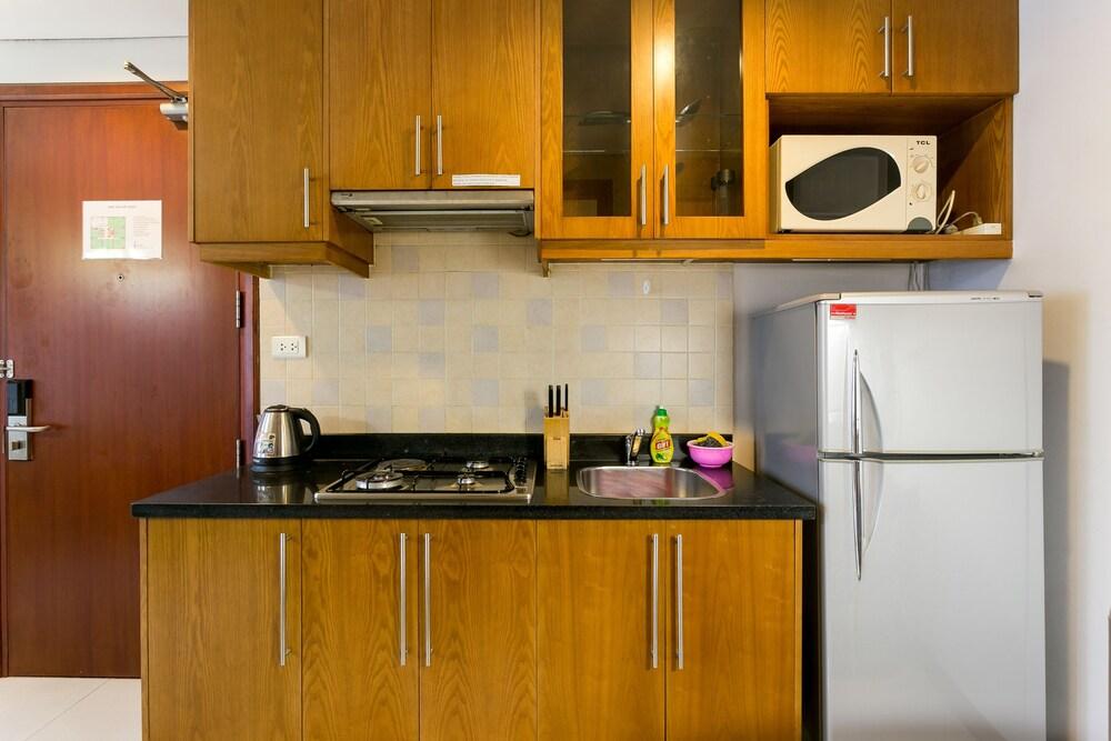 Lancaster Le Thanh Ton Free3G 15th