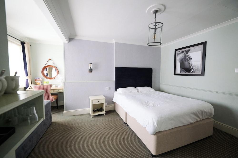 White Hart, Newmarket by Marston's Inns