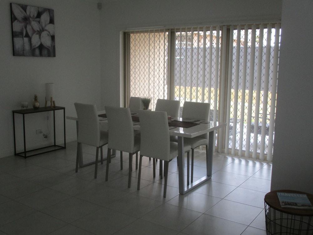 Edmondson Villas - Sydney