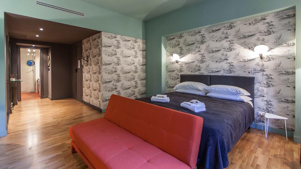 Rental in Rome Suite Spanish