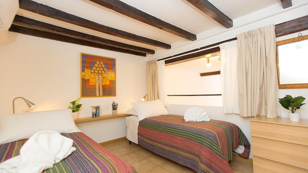 Rental in Rome Bovari