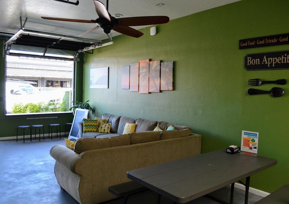 California Dreams Hostel - Pacific Beach