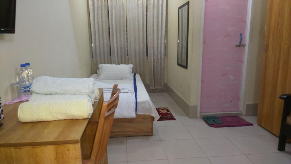 Sreemangal Inn Hotel & Restaurant