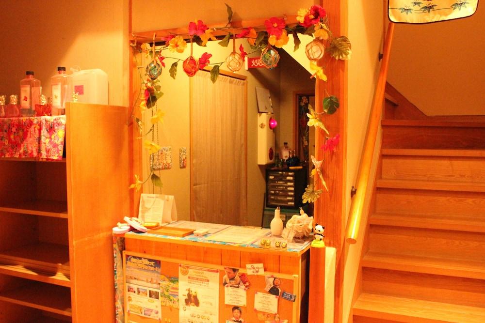 Okinawa Minshuku Kariyushi Honkan