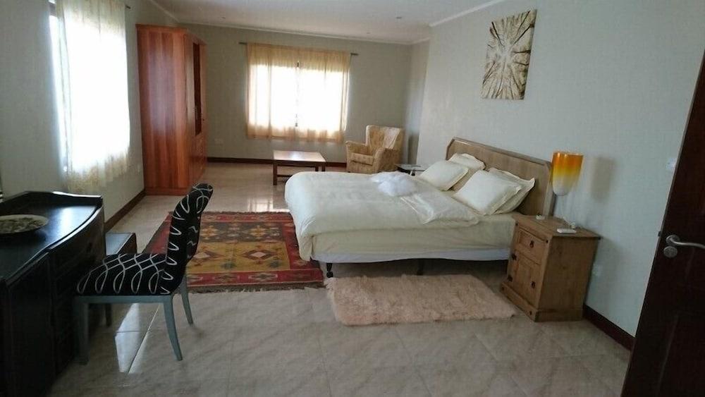 Royale Panorama View Apartment