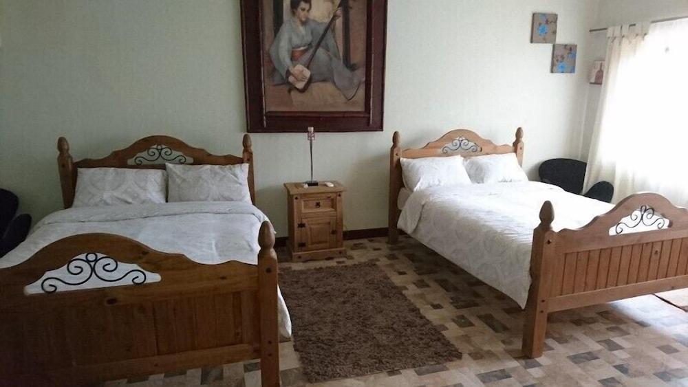 Royale Panorama View Apartment