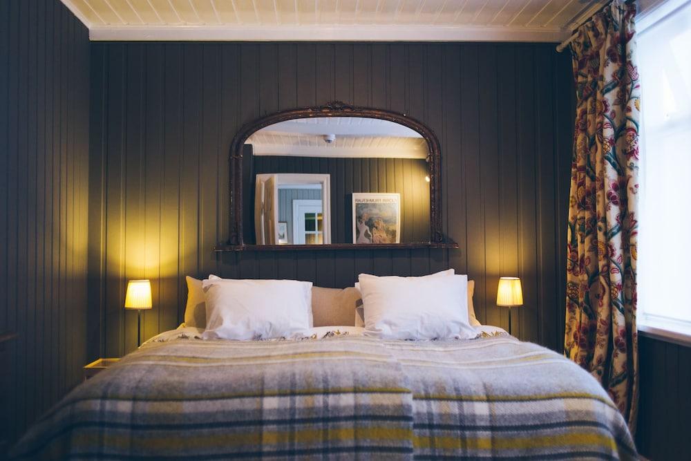 The Old Bicycle Shop