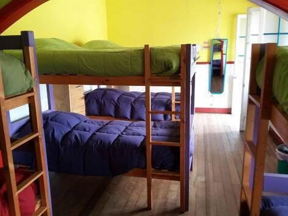 Street Garden Hostel