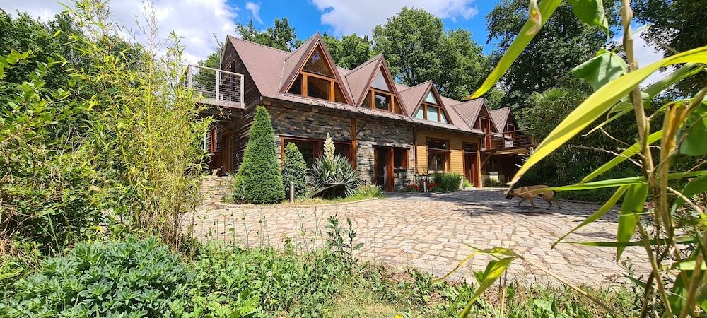 Le Loft – Espace moderne & chaleureux, verdoyant