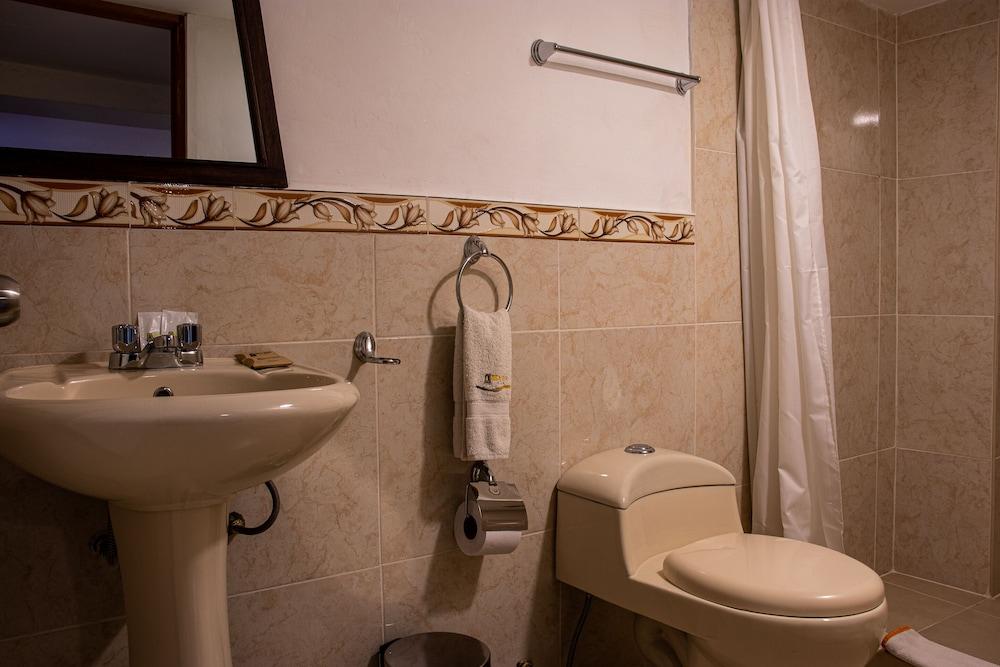 Capac Inka Wasi Plaza