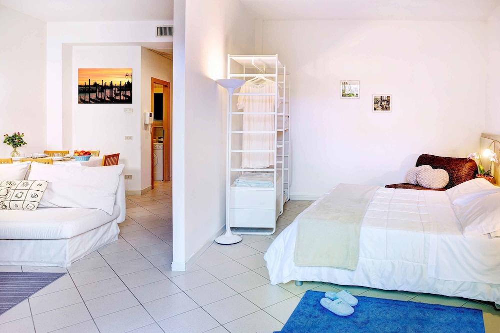 Residence Venice Aparthotel