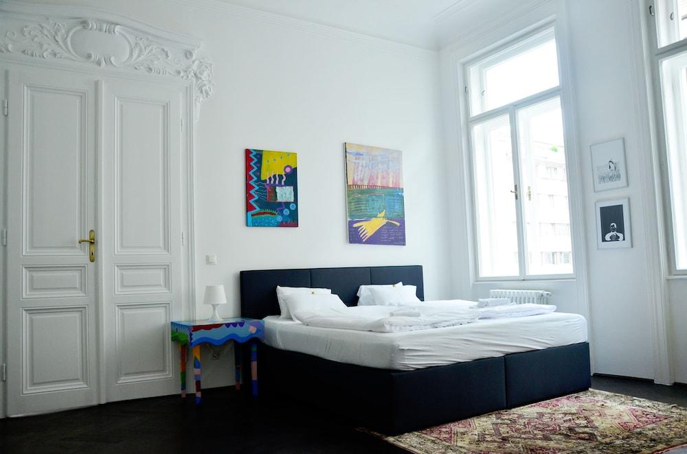 Soho Apartments - Grand Soho