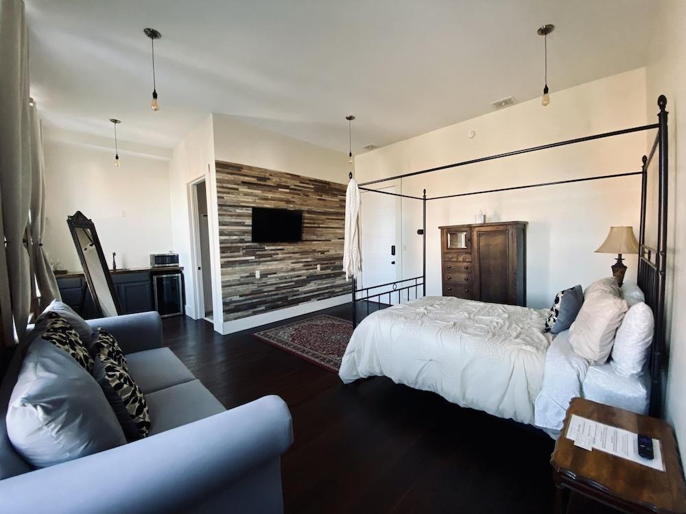 Eighteen-Ninety Sleepover