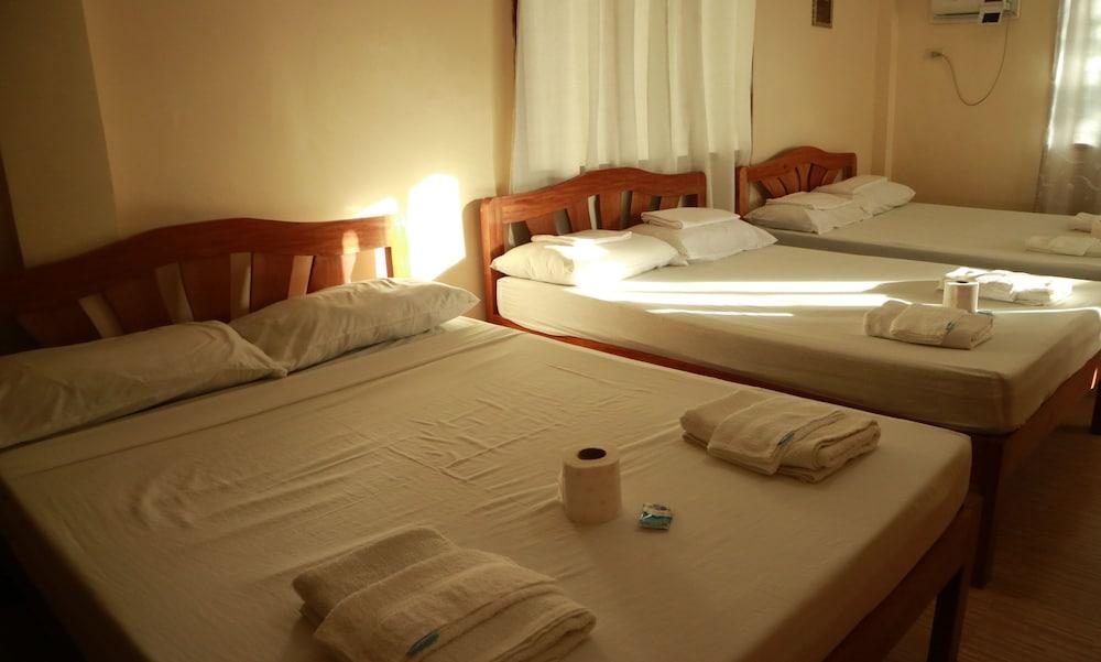 Brenmariel Tourist Inn