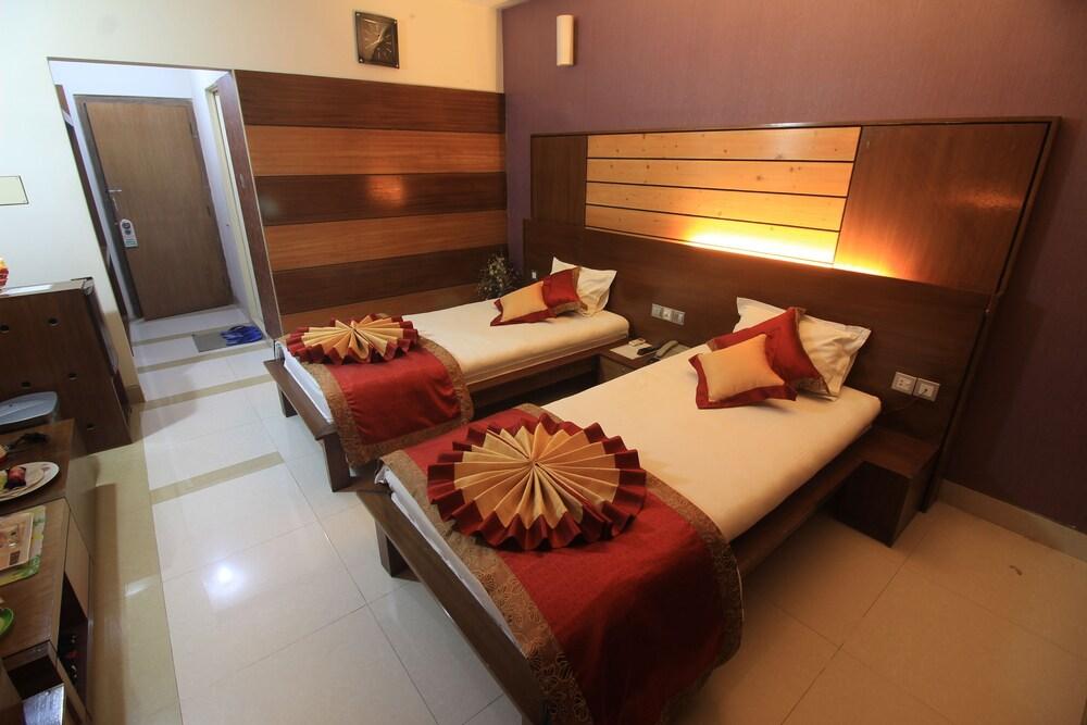 Tiger Garden Int Hotel Khulna