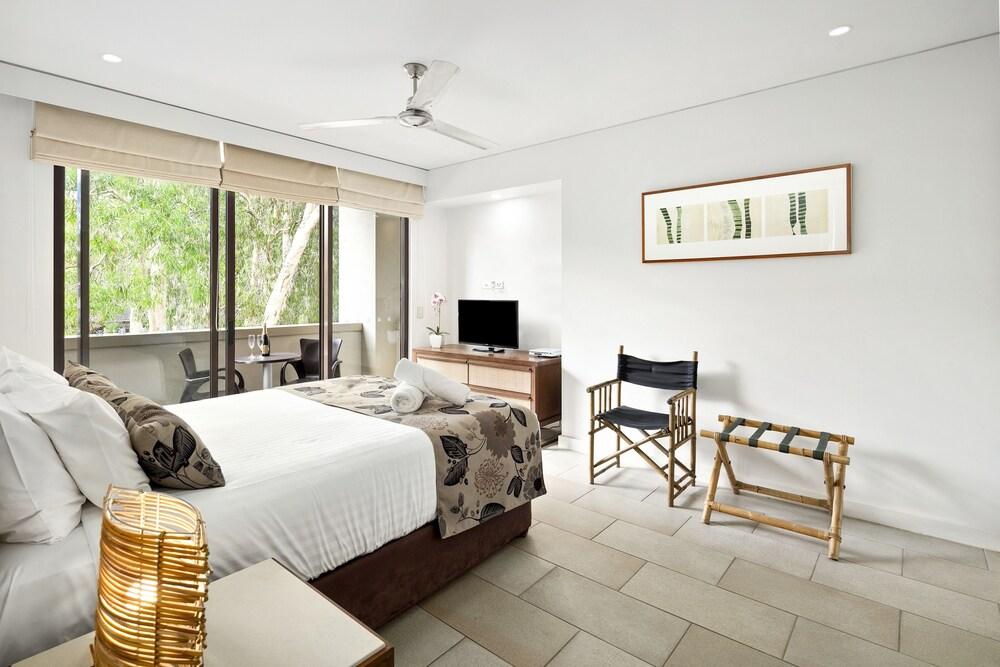 Temple 312 Newly Refurbished Studio