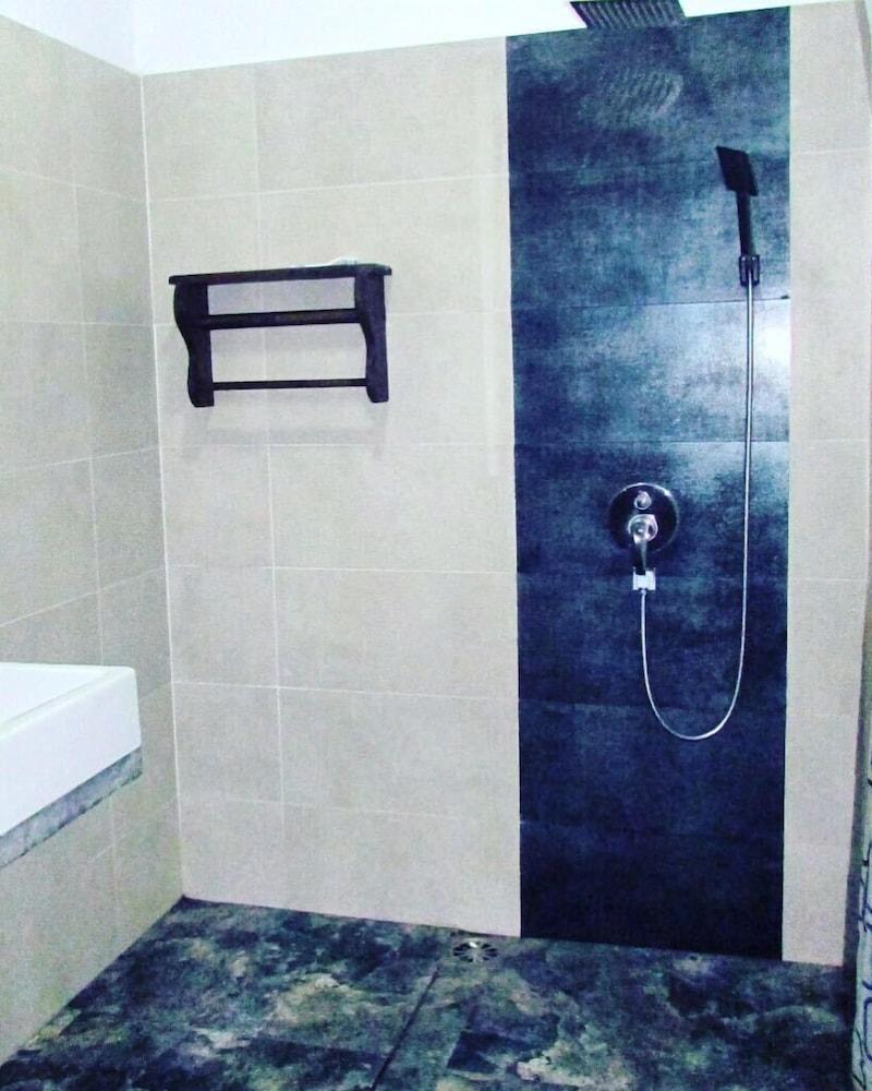 Soul Surfer Weligama