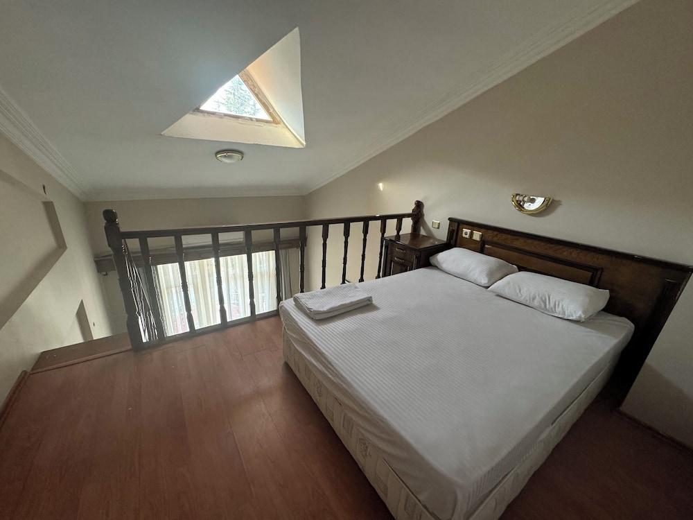 Elazığ Mavigöl Otel