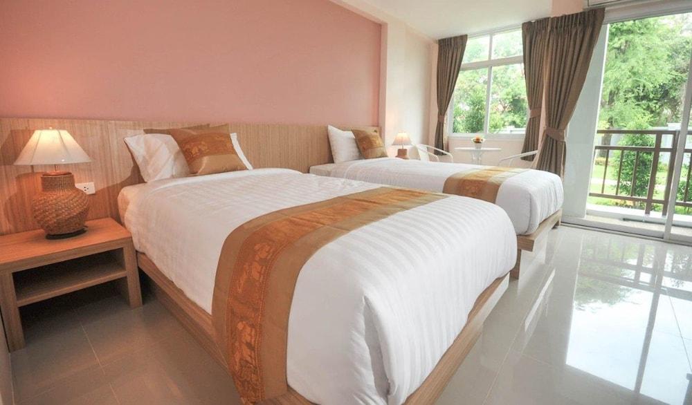 Sukkhamas Pirom Hotel