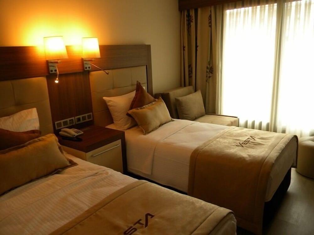 Vesta Fuar Hotel