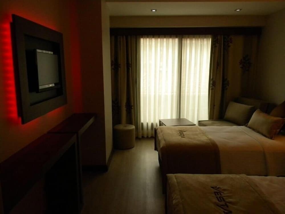 Vesta Fuar Hotel