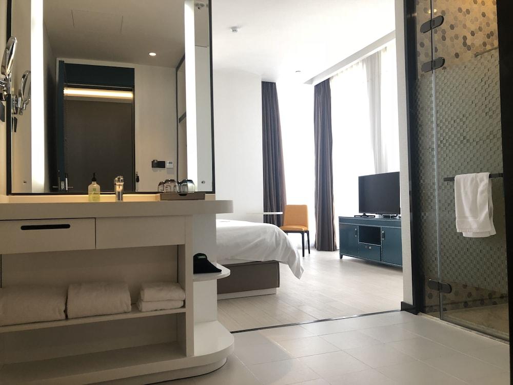 ibis Styles Kunming Nanping Hotel