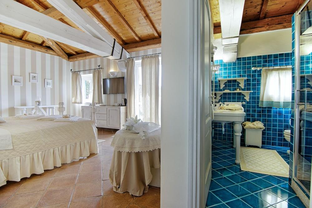 Domus Corallia Luxury Rooms