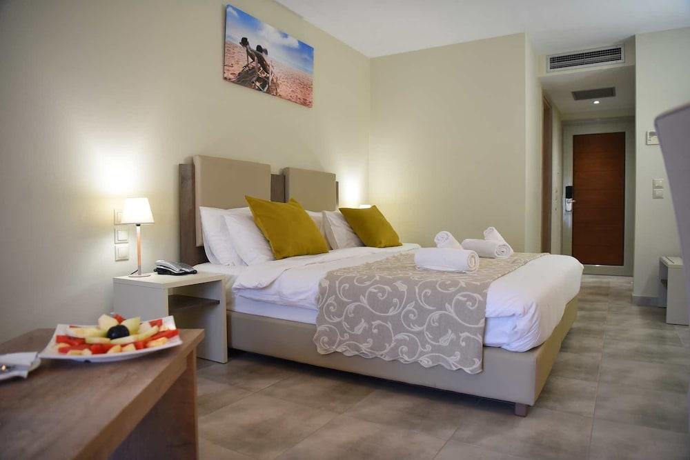 Olympian Bay Grand Resort