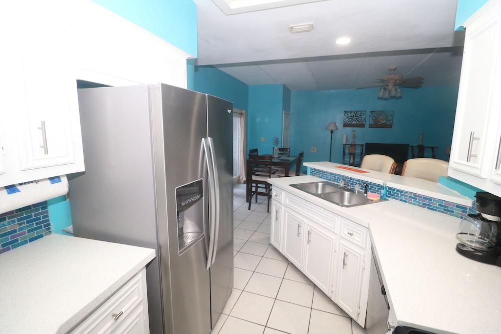 The Dunes Condominiums by Cheap Getaway