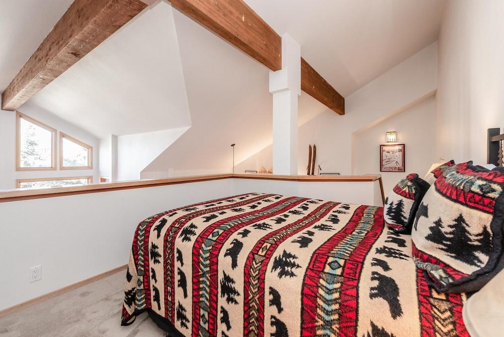 Snowcreek 892 - Phase V