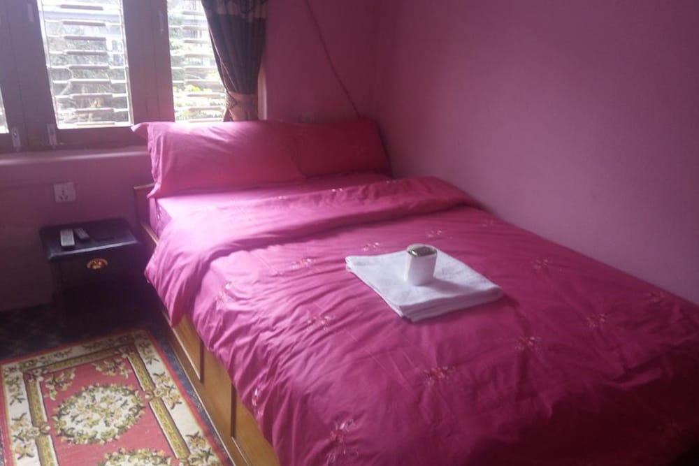 Galaxy Inn Guest House