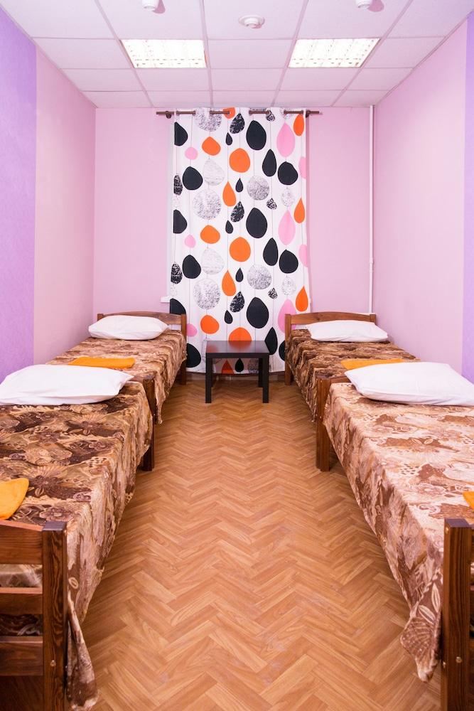 Globus Mini Hotel on Yakovlevsky