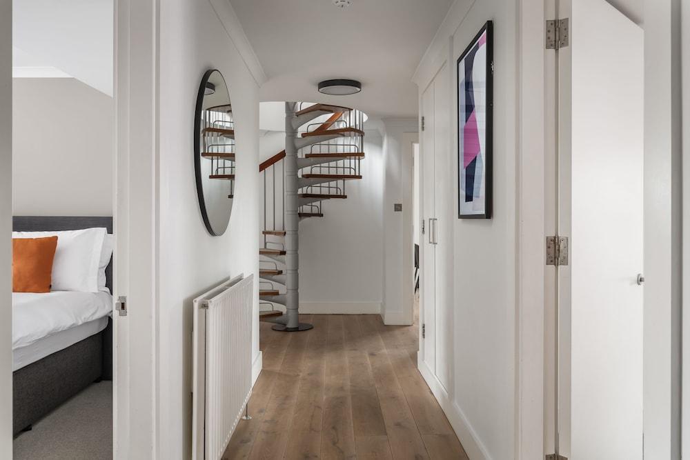 Monarch House Serviced Apartments