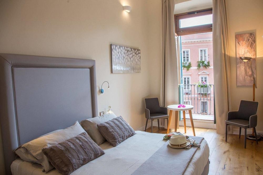 Antico Corso Charme B&B