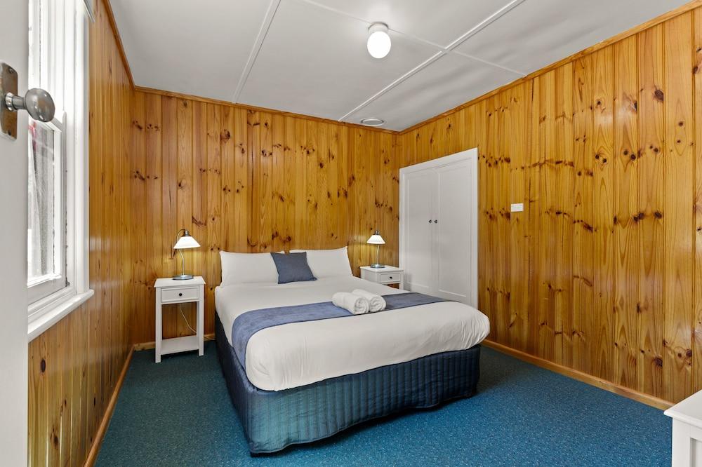 Bright Riverside Holiday Park