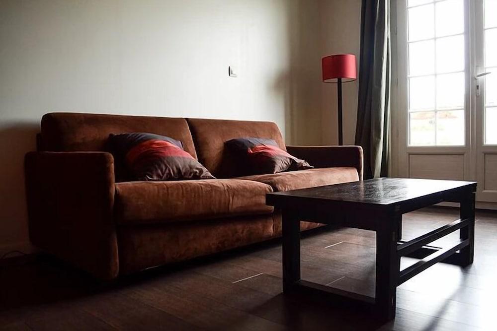 Auberge De La Durdent