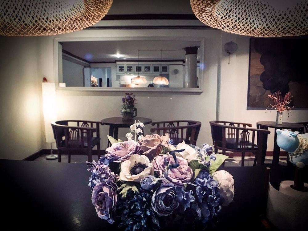 Sabaiday Guesthouse Nimman