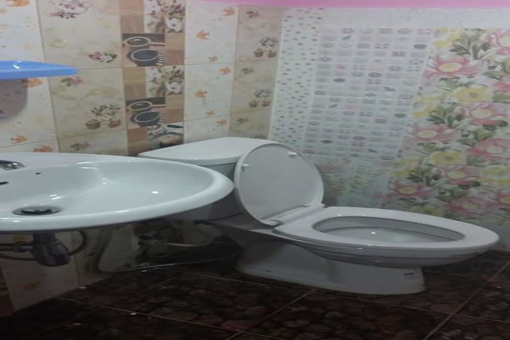 Chomnok Chommai Resort