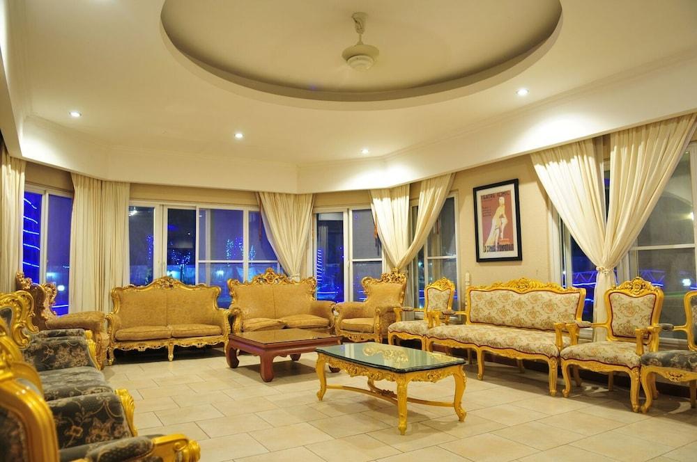 Blue Lagoon Pool Villa