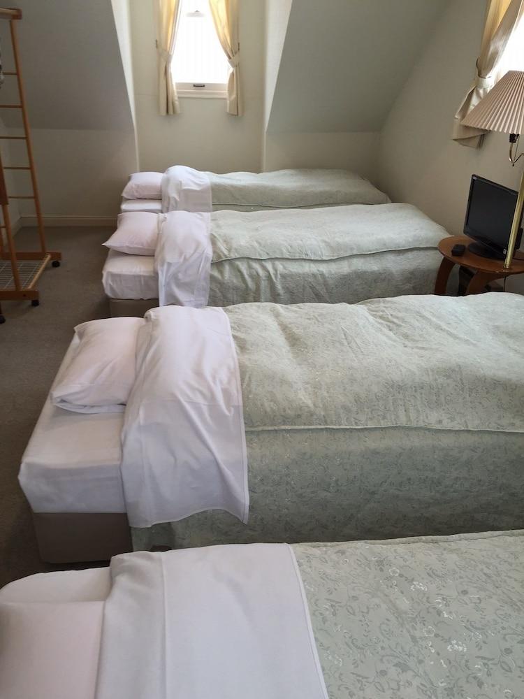 Guest House Bunk