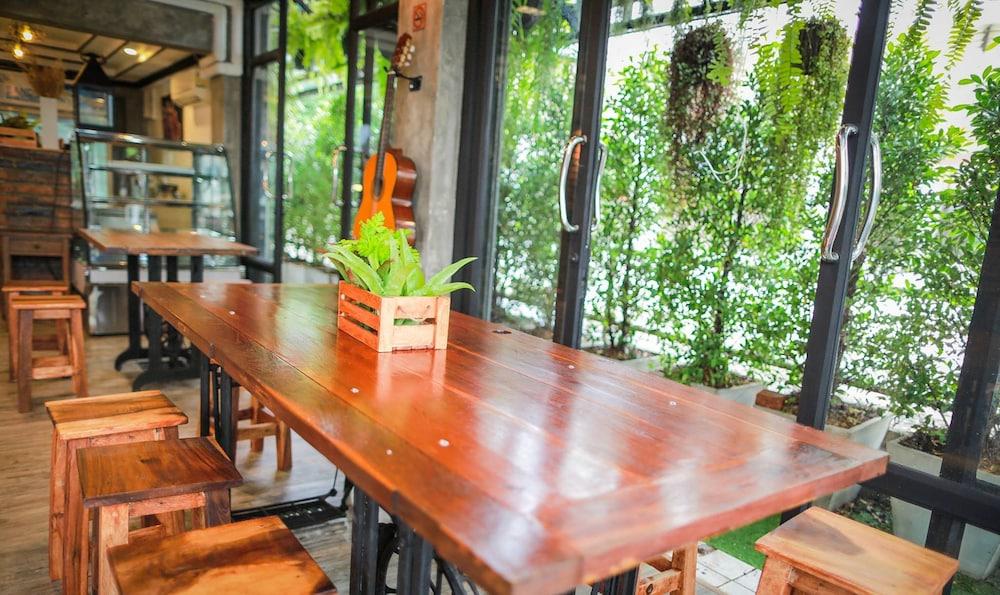 De Pumkiin Hostel Ayutthaya