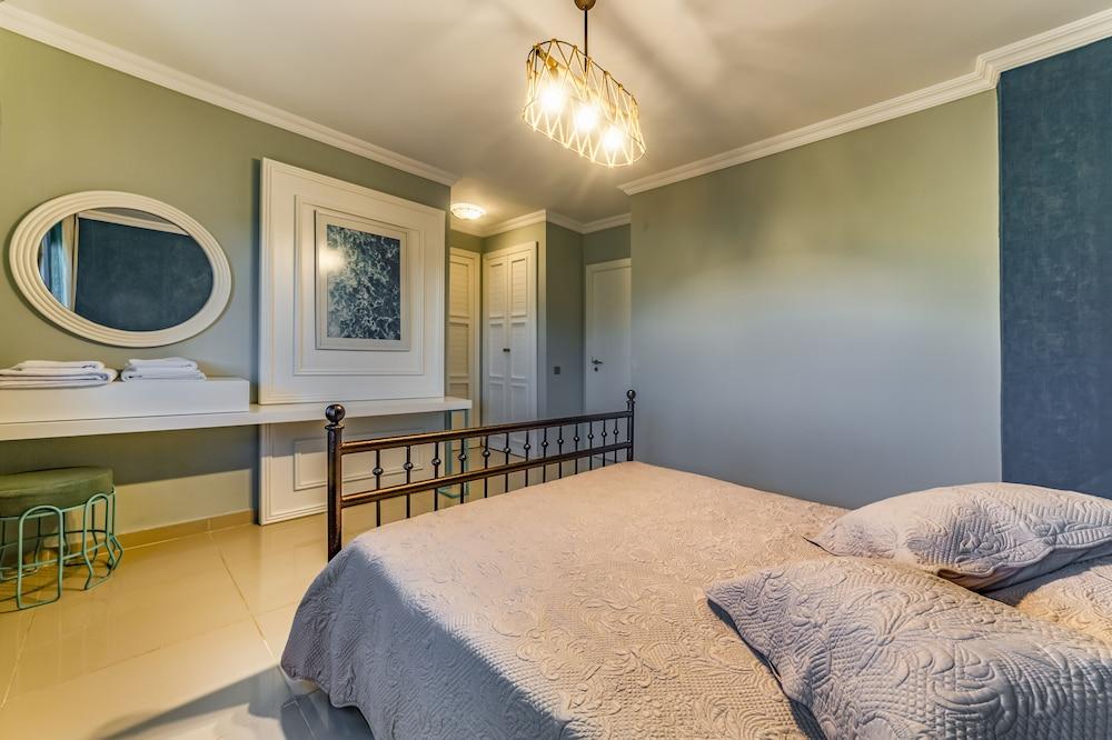 Vista Villas & Suites