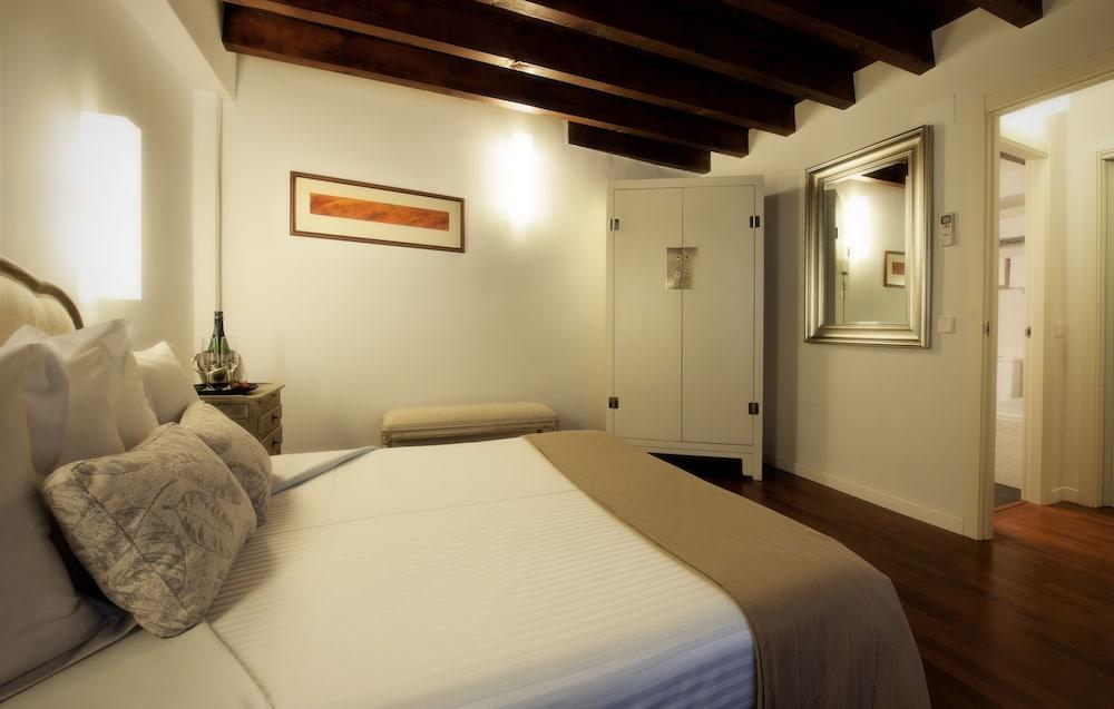 Apartamentos Abad Toledo