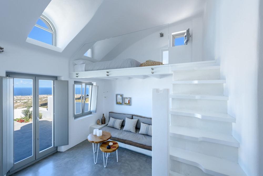 Sandy & Salty Villas