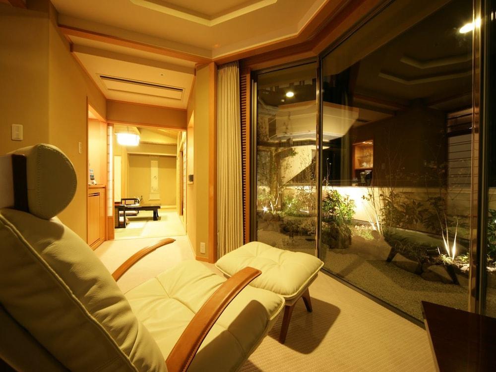 Shiratama no yu KAHOU Bettei Koshinosato